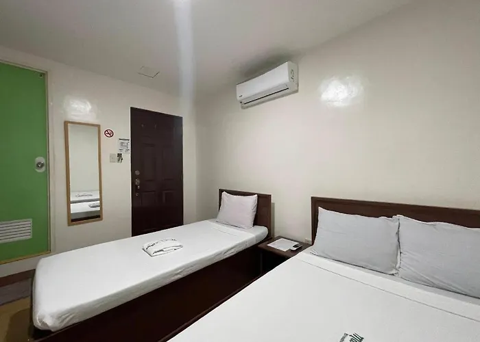 Marion's Bldg 2 Powered By Cocotel 3* Bantayan
